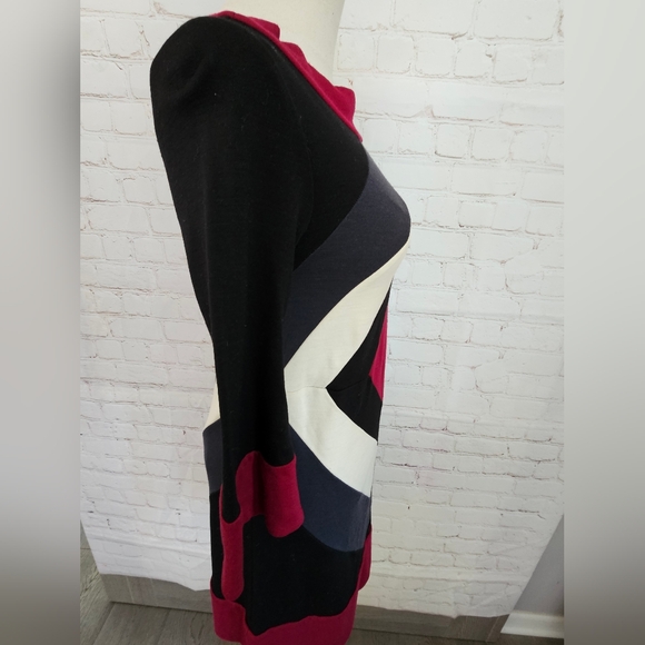 Diane Von Furstenberg Vintage Ungaro Diamond Wool Dress | Size 2 | EUC - Picture 5 of 9